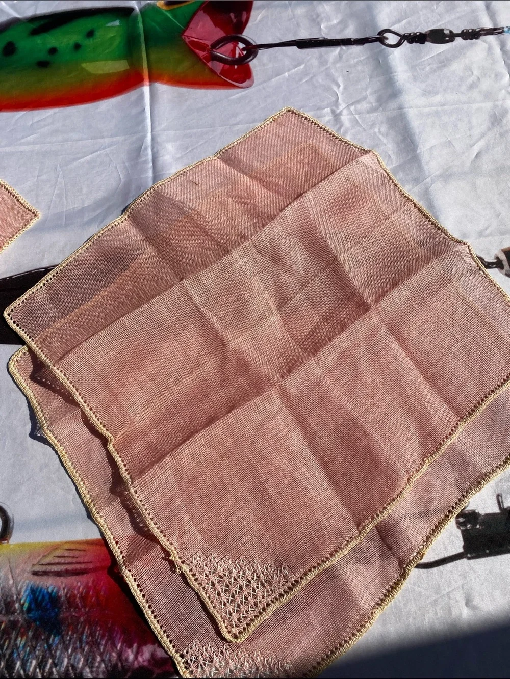 Vintage Dusty-Rose Hue Linen Napkins/Placemat Hand-Crocheted Trim - Set of 4